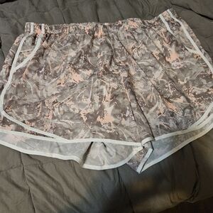 Calvin Klein Women's Athletic Shorts - Pink and Gray